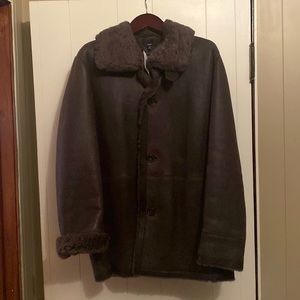 Vince shearling cost. New, with tags. Never worn. Size M